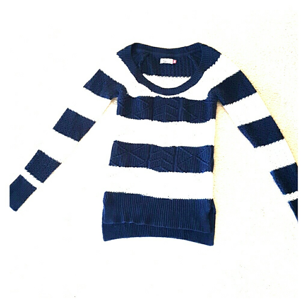 Navy and cream sweater